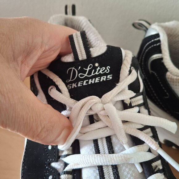 Skechers D'Lites Memory Foam - Black & White - Women's Sz 9.5 - Picture 5 of 8